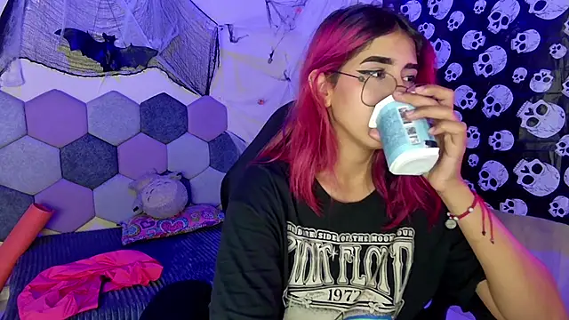 Snapshot of Horny_tgn chatting on 10-22-25, 07:46 Horny tgn online show from 10-22-25, 07:46