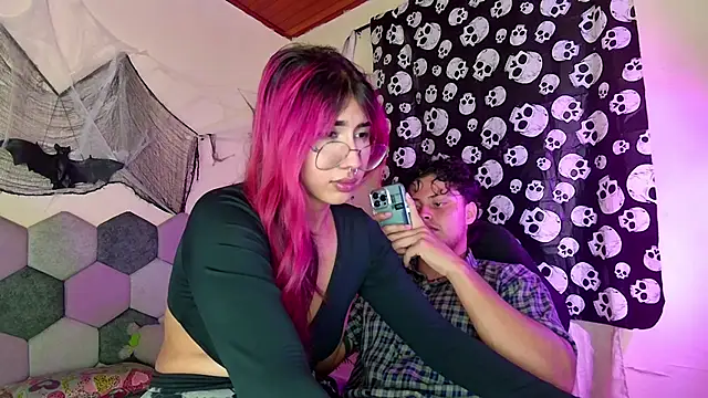 Snapshot of Horny_tgn chatting on 10-24-25, 12:19 Horny tgn online show from 10-24-25, 12:19