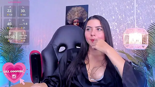 Snapshot of lilicooper_ chatting on 12-10-24, 07:32 lilicooper online show from 12-10-24, 07:32