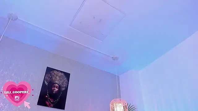 Snapshot of lilicooper_ chatting on 12-28-24, 11:59 lilicooper online show from 12-28-24, 11:59
