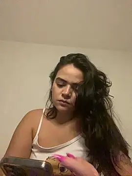 rebeccaareys online show from 02-08-25, 04:36