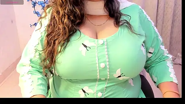 Gulabi Queen online show from 11-01-25, 05:04