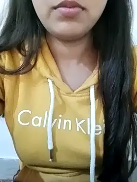 Snapshot of Arohi_is_Live chatting on 01-27-25, 07:14 Arohi is Live online show from 01-27-25, 07:14