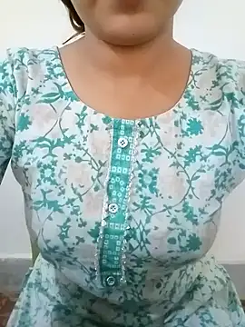 Snapshot of Arohi_is_Live chatting on 03-01-25, 07:30 Arohi is Live online show from 03-01-25, 07:30