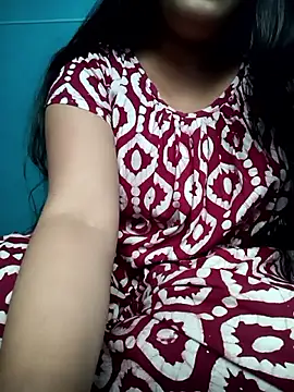 Snapshot of Arohi_is_Live chatting on 11-18-25, 09:47 Arohi is Live online show from 11-18-25, 09:47