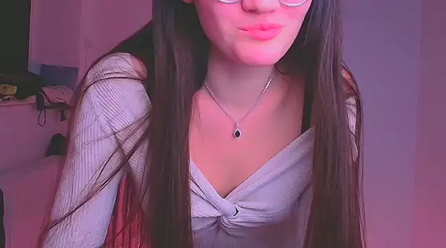 Snapshot of Josephine_jo chatting on 12-19-24, 04:34 Josephine jo online show from 12-19-24, 04:34