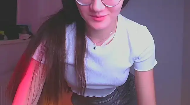 Snapshot of Josephine_jo chatting on 12-19-24, 10:32 Josephine jo online show from 12-19-24, 10:32