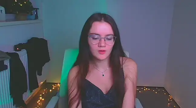 Snapshot of Josephine_jo chatting on 12-25-24, 10:48 Josephine jo online show from 12-25-24, 10:48