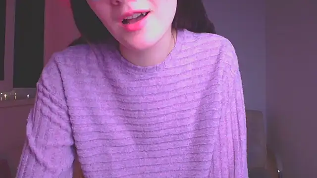 Snapshot of Josephine_jo chatting on 01-07-25, 03:35 Josephine jo online show from 01-07-25, 03:35