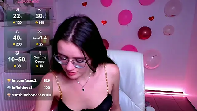 Snapshot of Josephine_jo chatting on 02-19-25, 10:23 Josephine jo online show from 02-19-25, 10:23