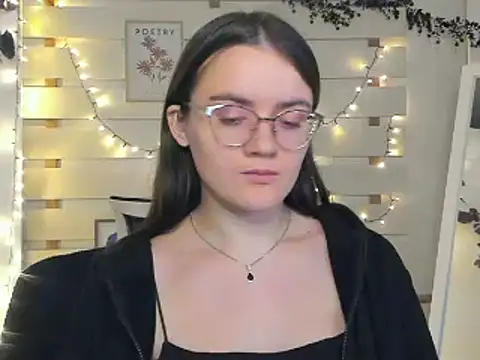 Snapshot of Josephine_jo chatting on 11-22-25, 07:24 Josephine jo online show from 11-22-25, 07:24