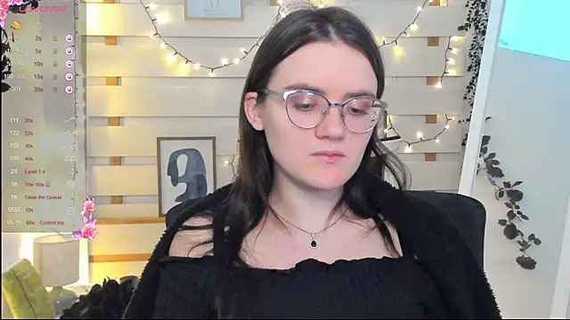 Snapshot of Josephine_jo chatting on 11-24-25, 09:58 Josephine jo online show from 11-24-25, 09:58