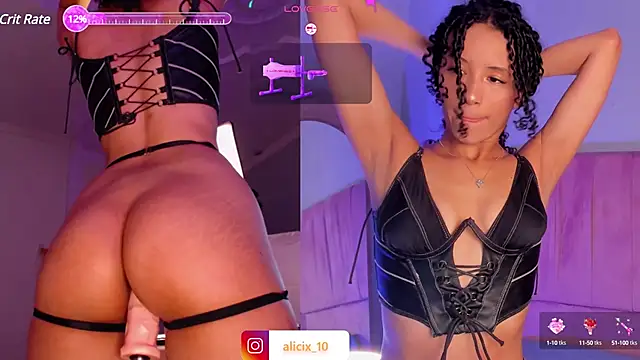 Snapshot of aliccecooper chatting on 03-22-25, 11:32 aliccecooper online show from 03-22-25, 11:32