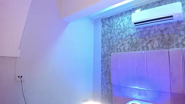 Snapshot of aliccecooper chatting on 09-19-25, 10:49 aliccecooper online show from 09-19-25, 10:49