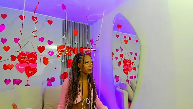 Snapshot of ebonydreams01 chatting on 02-22-25, 12:08 ebonydreams01 online show from 02-22-25, 12:08