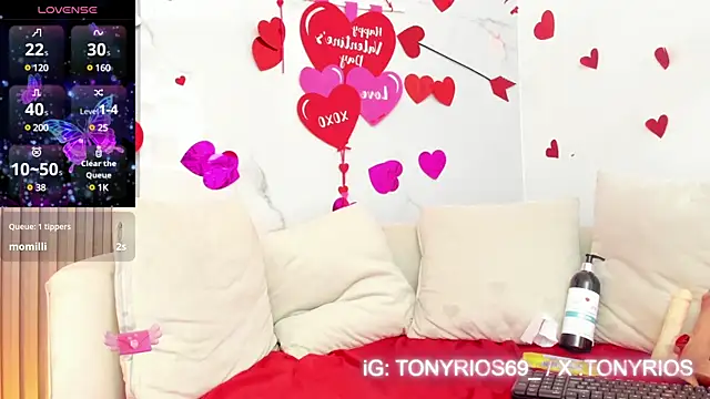 Snapshot of ebonydreams01 chatting on 02-28-25, 05:26 ebonydreams01 online show from 02-28-25, 05:26