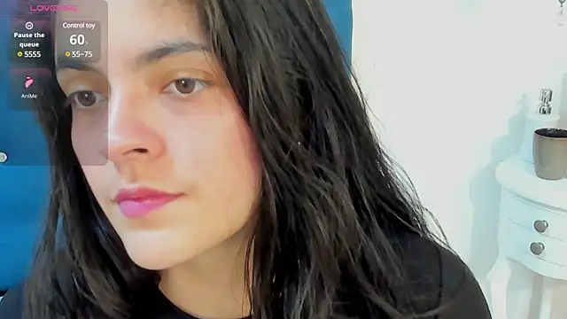 sofiaclauss online show from 03-03-25, 06:48