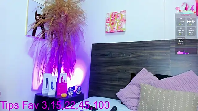 Snapshot of Martina_Miiller chatting on 11-13-25, 12:37 Martina Miiller online show from 11-13-25, 12:37