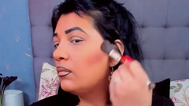 AmyCubes online show from 02-07-25, 07:07