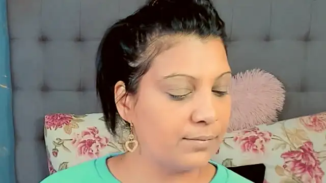 AmyCubes online show from 03-04-25, 01:12