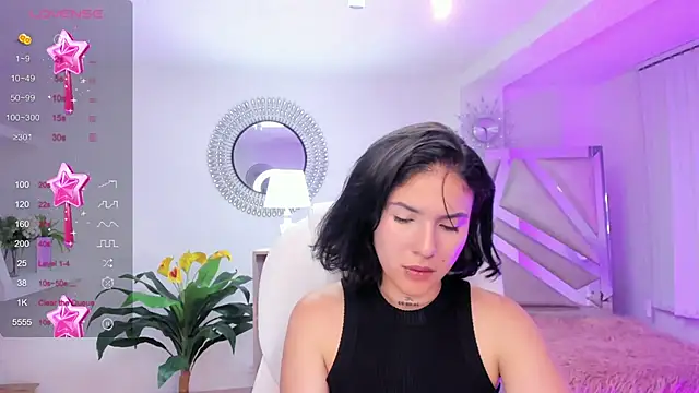 Snapshot of kendaall_jenner_ chatting on 12-22-24, 08:27 kendaall jenner online show from 12-22-24, 08:27