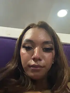 Nikol Rang   online show from 02-06-25, 06:40