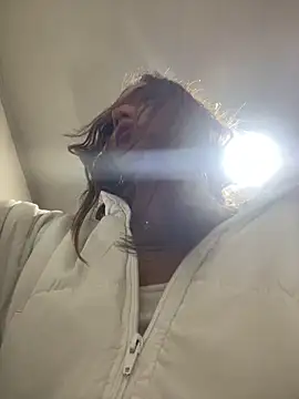 Nikol Rang   online show from 03-07-25, 04:13