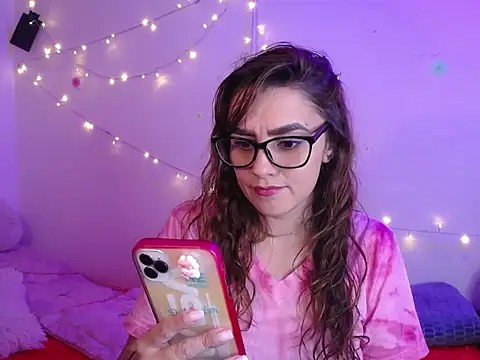 Lu perez online show from 11-09-25, 07:45