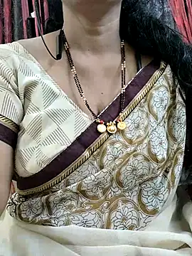 bhuvana555 online show from 09-11-25, 04:45