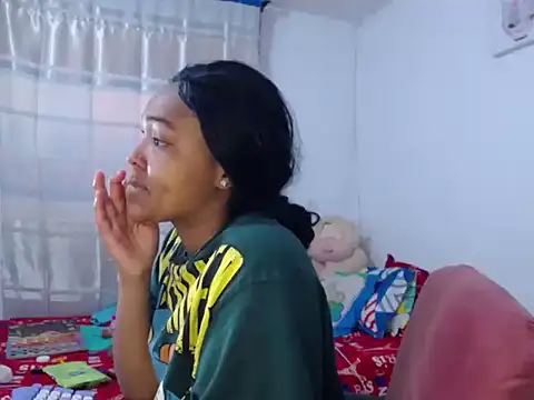 Snapshot of katty_ebonny chatting on 10-07-25, 10:18 katty ebonny online show from 10-07-25, 10:18