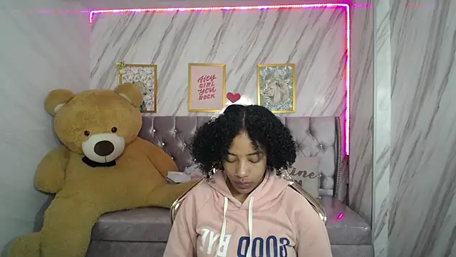 Violeth b online show from 09-19-25, 12:50