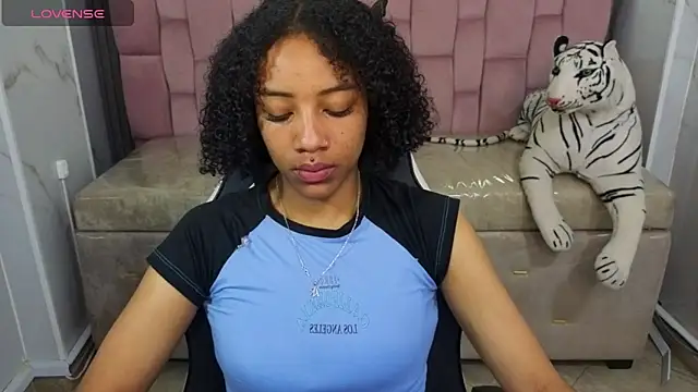 Violeth b online show from 01-16-26, 12:53