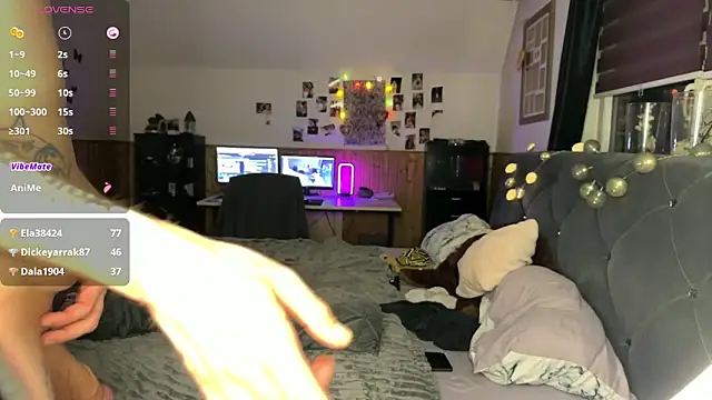 elina may online show from 02-19-25, 05:38