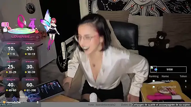 LisandreLaVenale online show from 09-22-25, 09:06