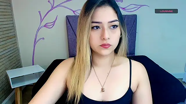 DahliaMoore online show from 12-05-24, 12:00