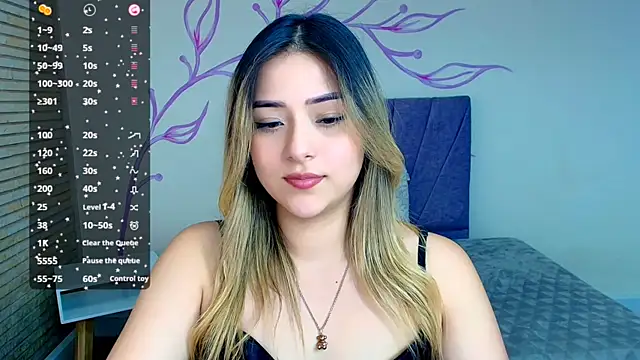 DahliaMoore online show from 12-17-24, 03:39