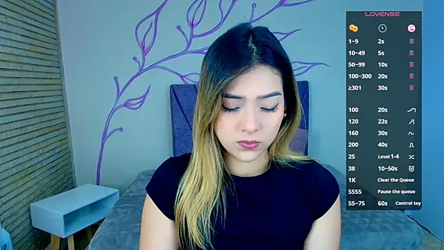 DahliaMoore online show from 12-21-24, 01:21