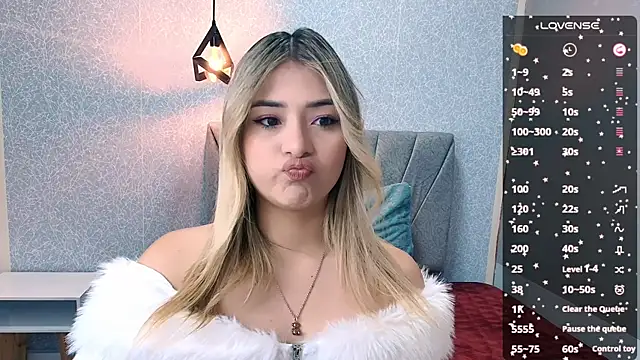 DahliaMoore online show from 01-31-25, 01:56