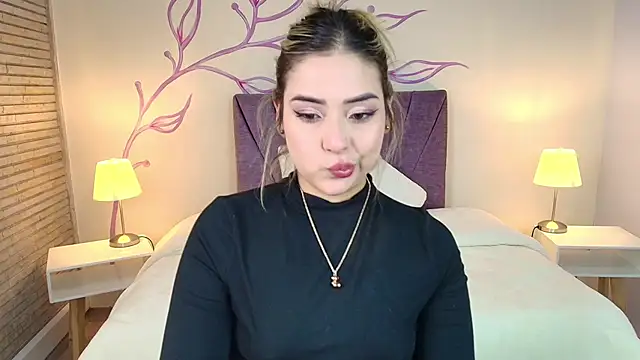 DahliaMoore online show from 03-11-25, 11:04