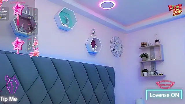 Snapshot of JessieAfrodita chatting on 12-23-24, 04:22 JessieAfrodita online show from 12-23-24, 04:22