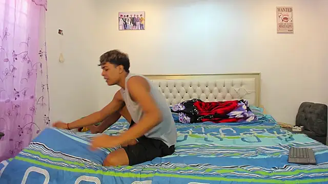 Snapshot of dafnezahiraa_ chatting on 01-30-25, 06:10 dafnezahiraa  online show from 01-30-25, 06:10