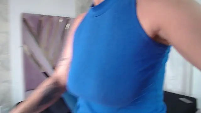 Snapshot of jackstanford chatting on 02-07-25, 05:29 jackstanford online show from 02-07-25, 05:29