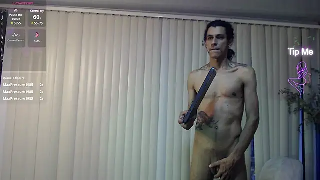 Snapshot of jackstanford chatting on 02-09-25, 08:24 jackstanford online show from 02-09-25, 08:24