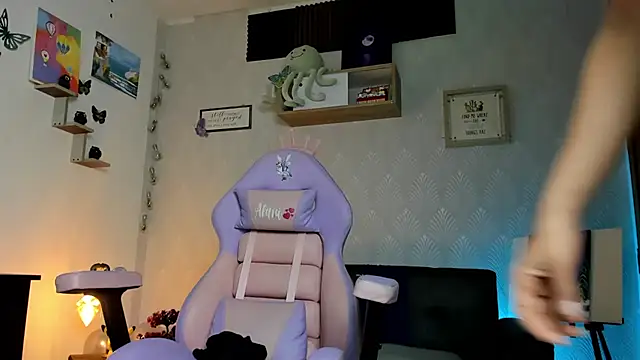 Alaia Love77 online show from 02-07-26, 09:51