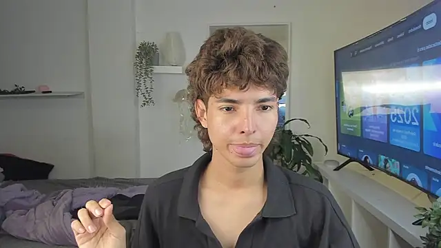 santy-kitty online show from 11-20-25, 12:55