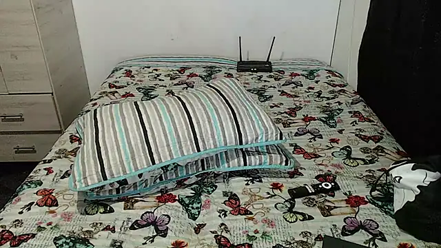 gissel13 online show from 03-21-25, 02:39