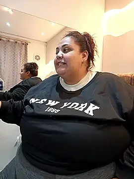 Snapshot of Alisson_am chatting on 01-11-26, 11:37 Alisson am online show from 01-11-26, 11:37