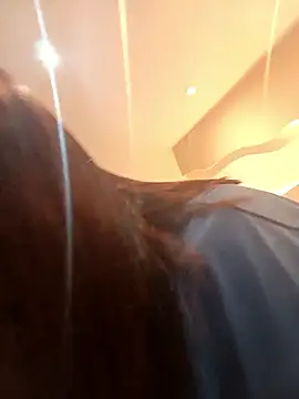 Snapshot of Alisson_am chatting on 01-15-26, 11:26 Alisson am online show from 01-15-26, 11:26