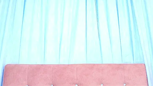 AlliciaKim online show from 11-01-25, 07:16