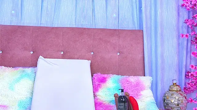 AlliciaKim online show from 01-13-26, 11:59